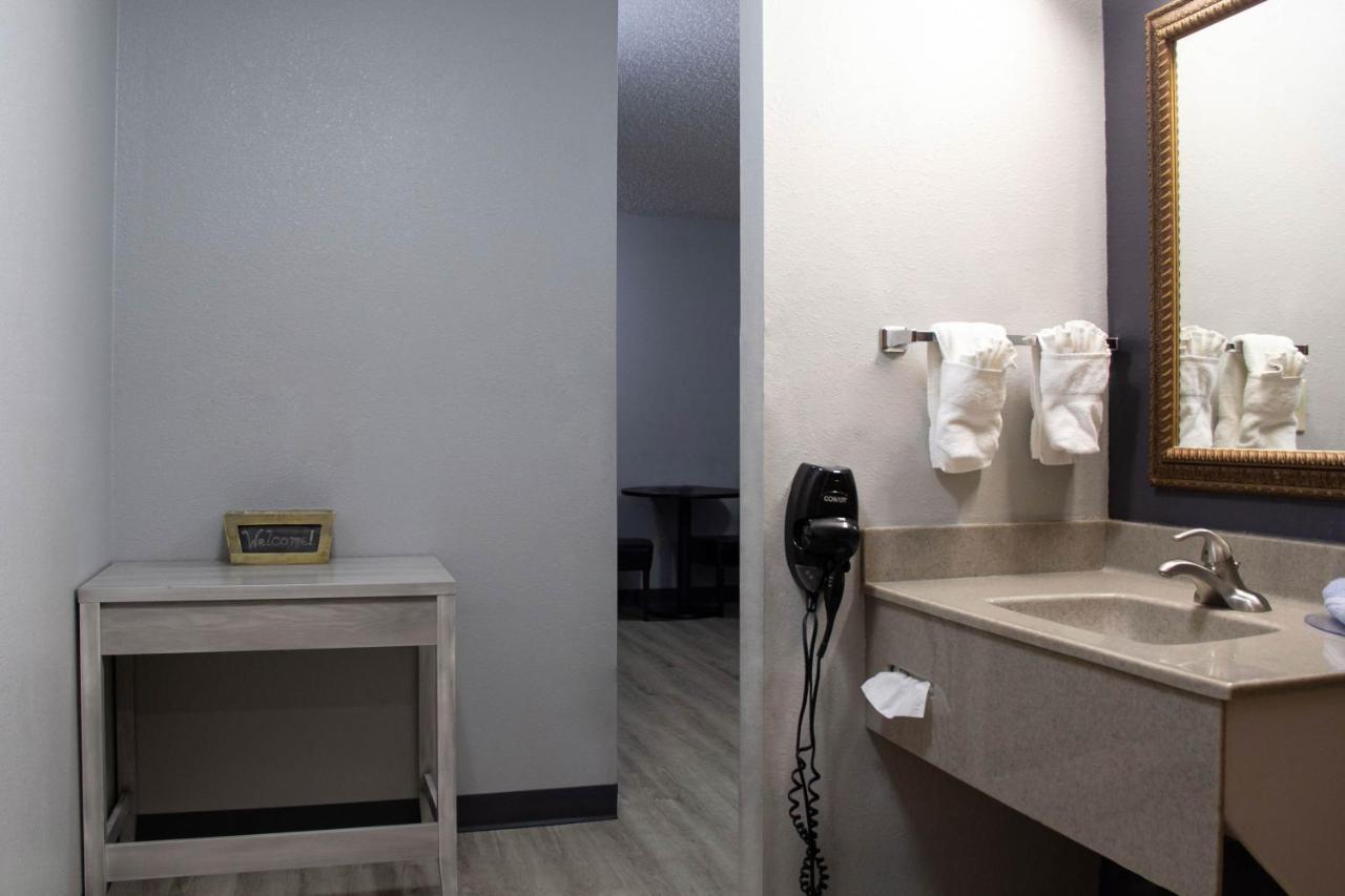 New Victorian Inn & Suites-Norfolk Luaran gambar